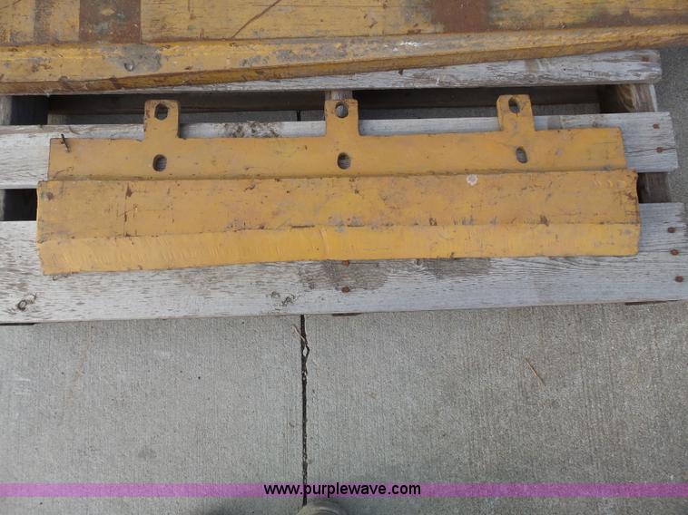 image for item BT9277 Assorted Reynolds scraper accessories