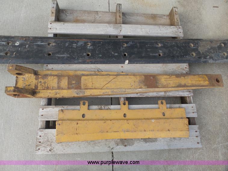 image for item BT9277 Assorted Reynolds scraper accessories