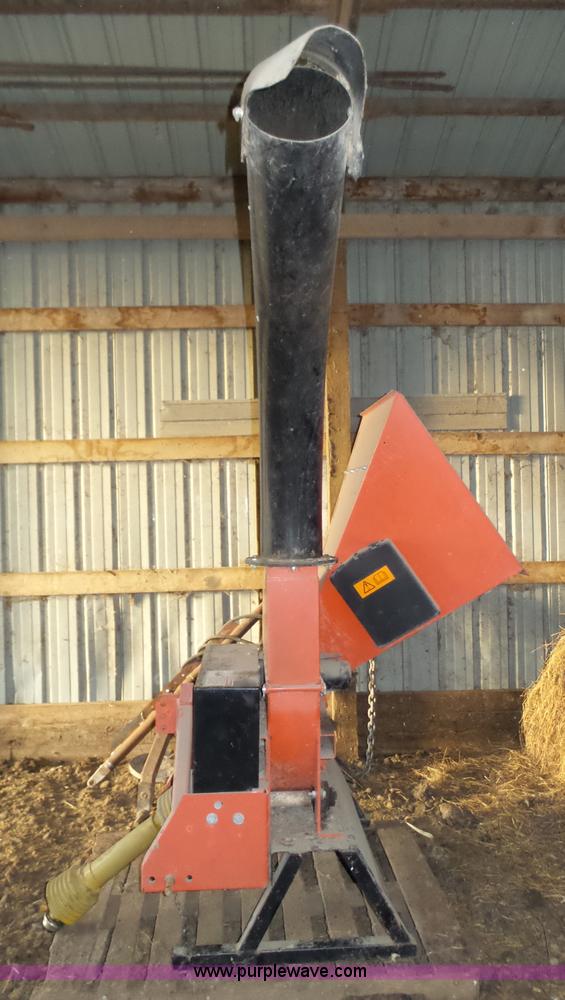 image for item BX9036 2004 Crary Bearcat wood chipper