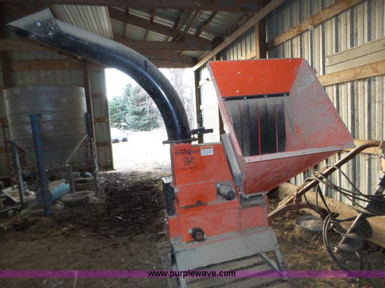 image for item BX9036 2004 Crary Bearcat wood chipper