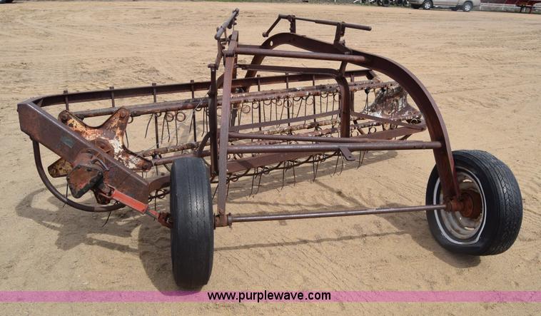 image for item BX9673 New Holland 55 hay rake