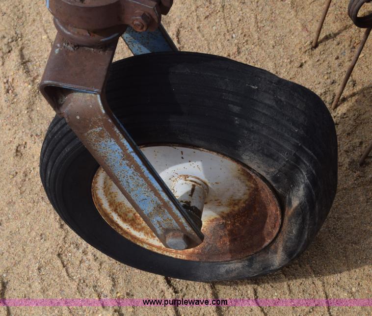 image for item BX9674 Ford 503 hay rake