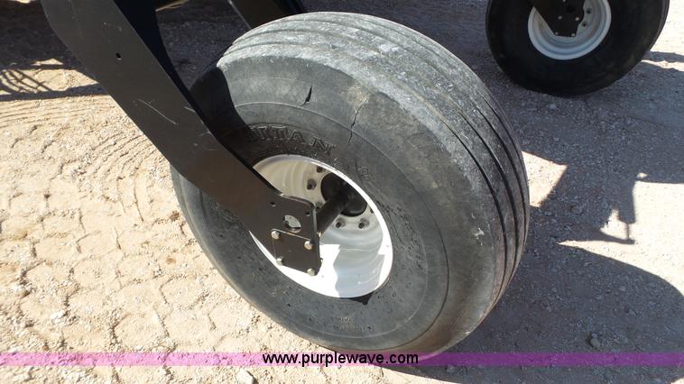 image for item BZ9070 2012 MacDon M205 self-propelled windrower