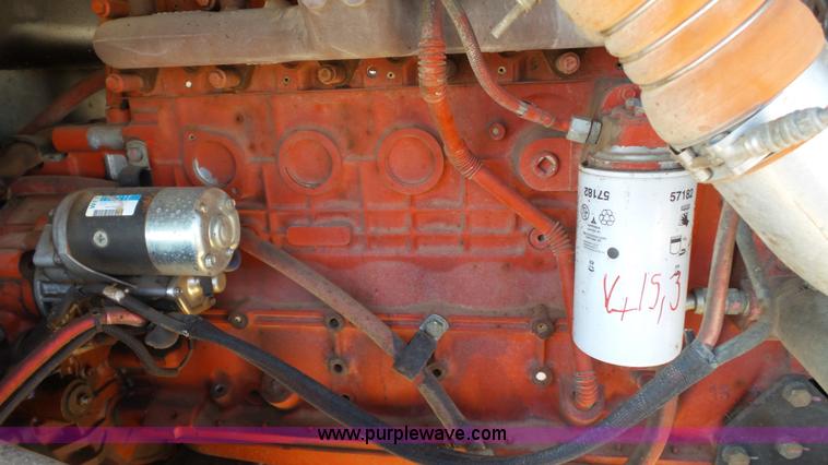 image for item BZ9070 2012 MacDon M205 self-propelled windrower