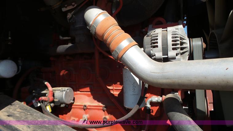 image for item BZ9071 2014 MacDon M205 self-propelled windrower