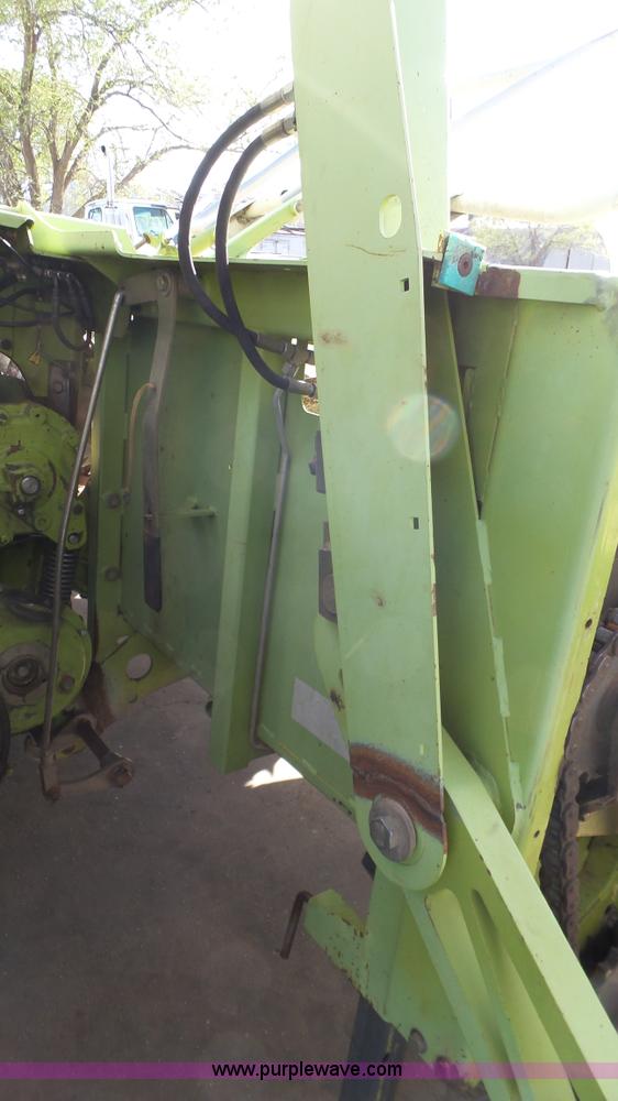 image for item J1255 2009 Claas RU600 rotary head