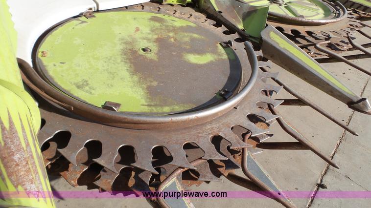 image for item J1255 2009 Claas RU600 rotary head