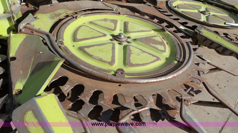 image for item J1255 2009 Claas RU600 rotary head