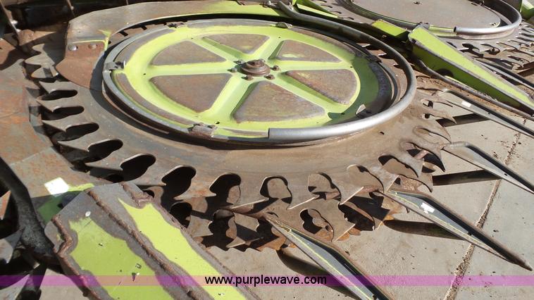 image for item J1255 2009 Claas RU600 rotary head