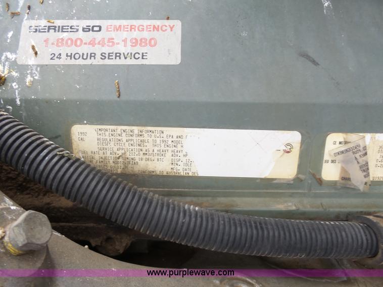 image for item J1685 1993 Freightliner silage grain truck