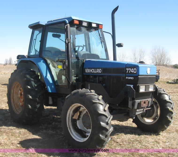 image for item J2886 1996 New Holland 7740 MFWD tractor