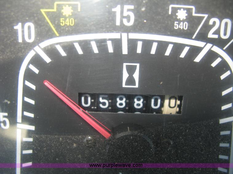 image for item J2886 1996 New Holland 7740 MFWD tractor