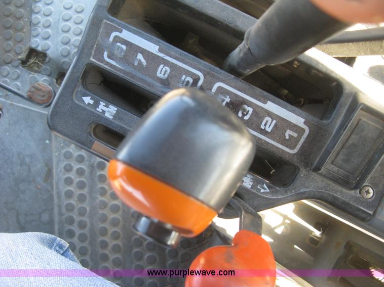 image for item J2886 1996 New Holland 7740 MFWD tractor