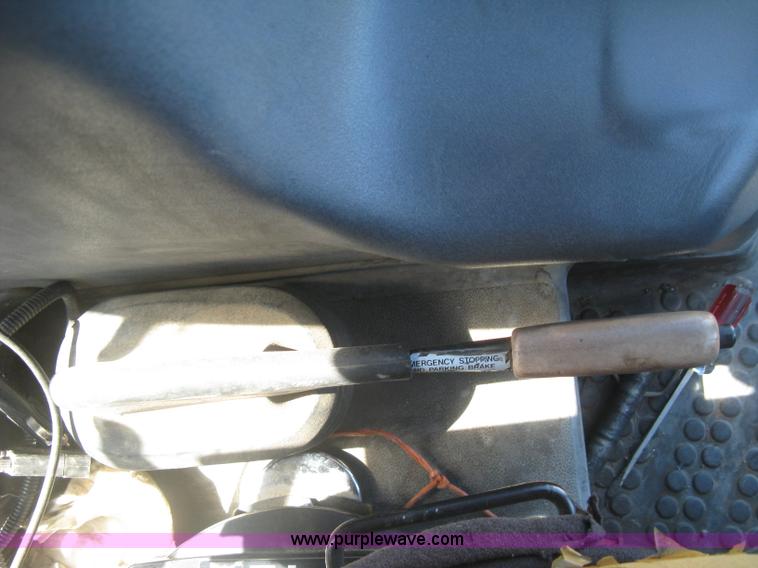 image for item J2886 1996 New Holland 7740 MFWD tractor