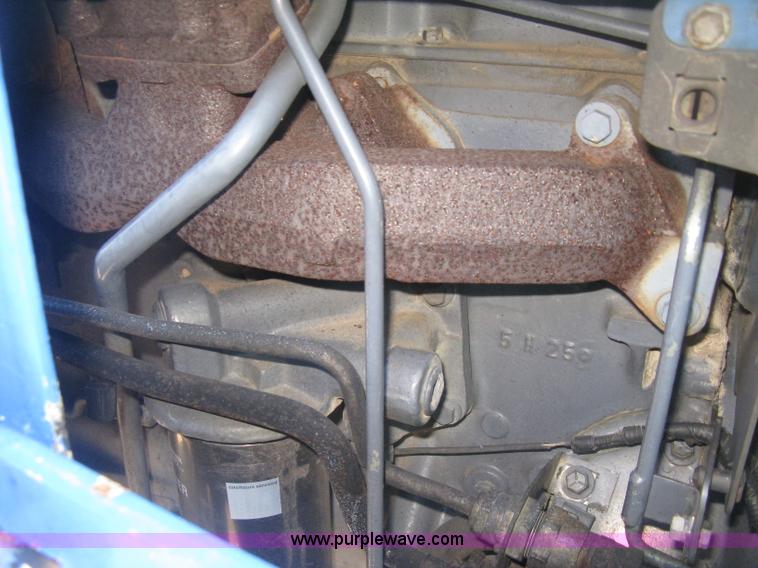 image for item J2886 1996 New Holland 7740 MFWD tractor