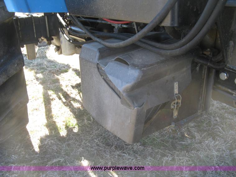 image for item J2886 1996 New Holland 7740 MFWD tractor