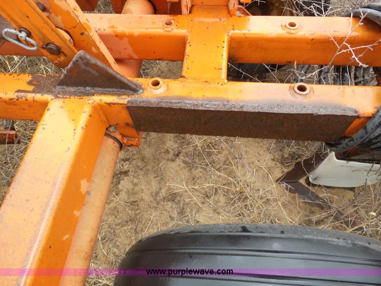 image for item J6226 Sunflower 3690-45 sweep plow