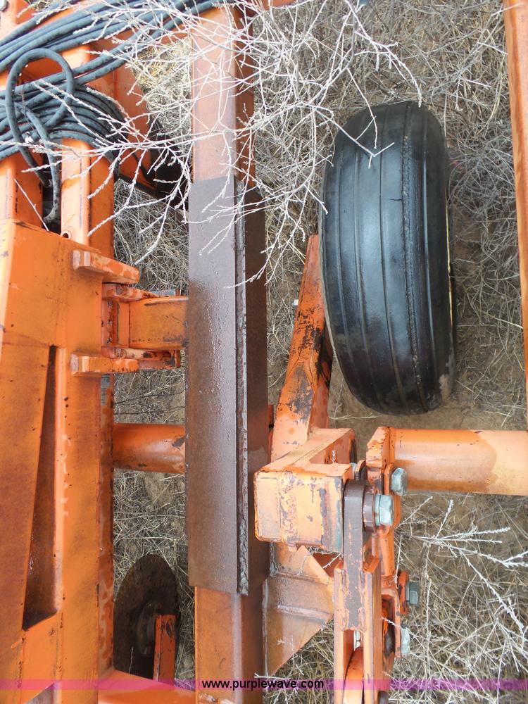 image for item J6226 Sunflower 3690-45 sweep plow