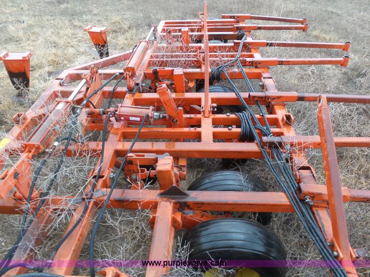 image for item J6226 Sunflower 3690-45 sweep plow