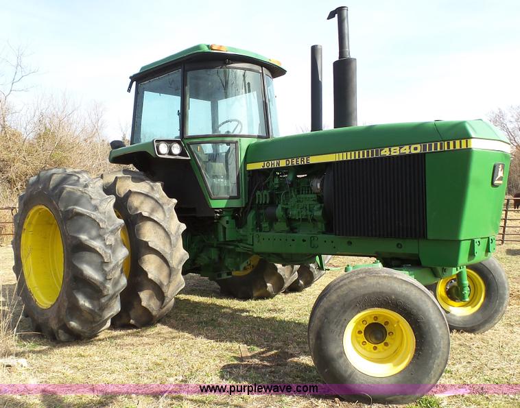 image for item J6265 1981 John Deere 4840 tractor