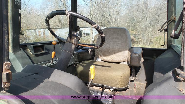 image for item J6265 1981 John Deere 4840 tractor