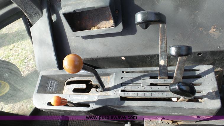 image for item J6265 1981 John Deere 4840 tractor