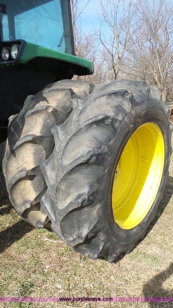 image for item J6265 1981 John Deere 4840 tractor