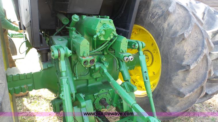 image for item J6265 1981 John Deere 4840 tractor