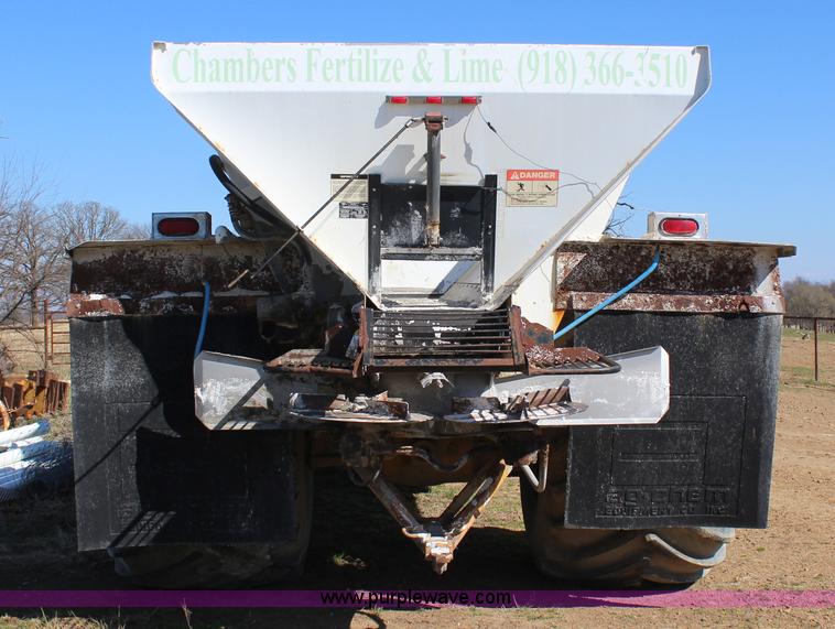 image for item J7559 Ag-Chem TerraGator 1664 self-propelled dry spreader applicator