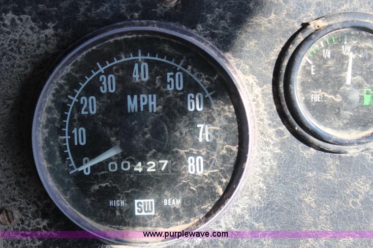 image for item J7559 Ag-Chem TerraGator 1664 self-propelled dry spreader applicator