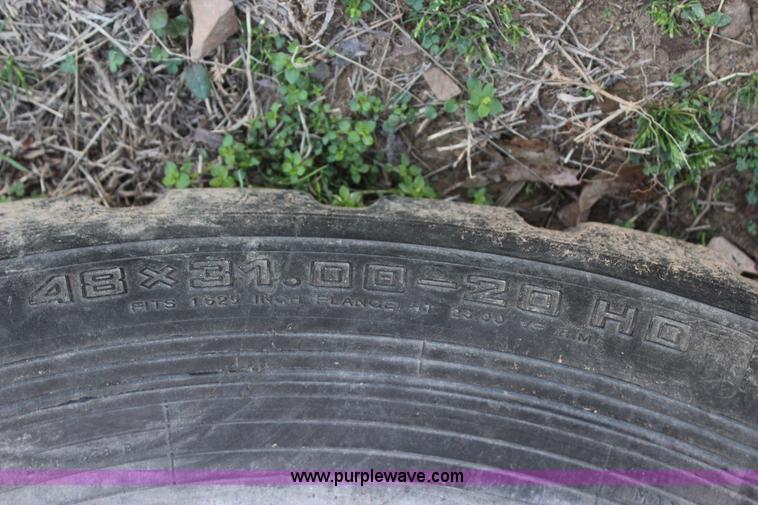 image for item J7559 Ag-Chem TerraGator 1664 self-propelled dry spreader applicator