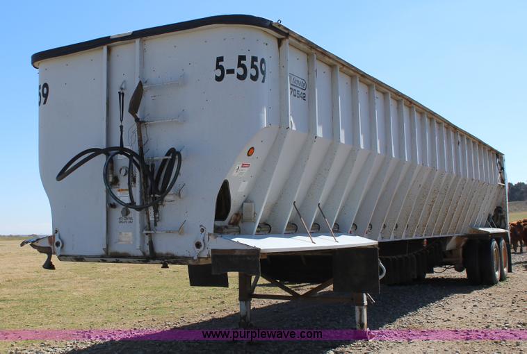 image for item J7560 2005 Aulick live bottom trailer