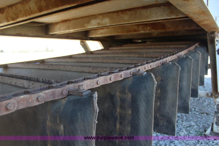 image for item J7560 2005 Aulick live bottom trailer