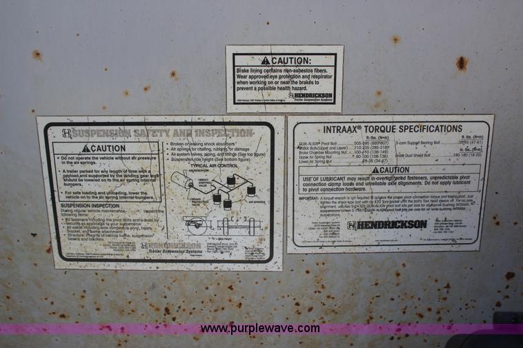 image for item J7560 2005 Aulick live bottom trailer