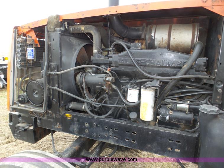 image for item J8882 1982 Allis Chalmers 8050 tractor