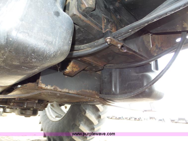 image for item J8882 1982 Allis Chalmers 8050 tractor