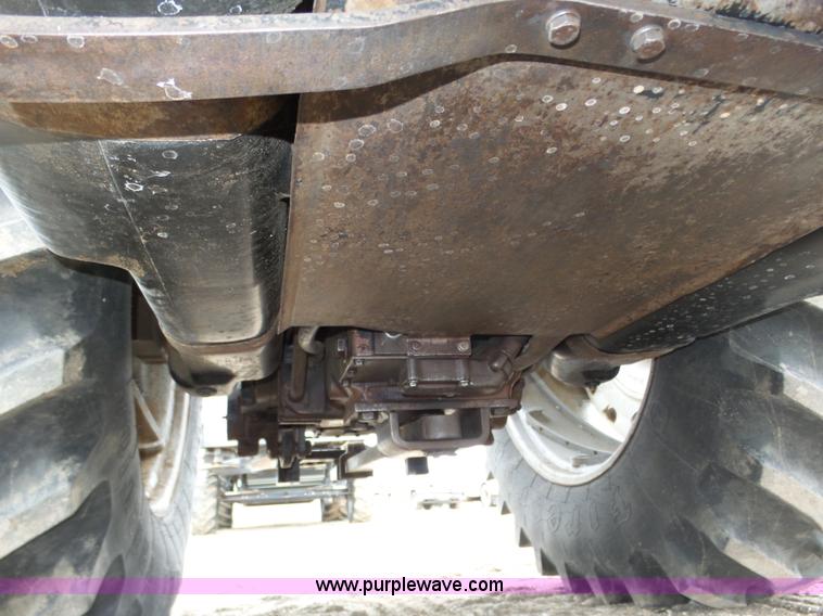 image for item J8882 1982 Allis Chalmers 8050 tractor