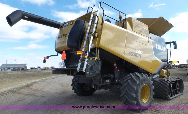 image for item J8913 2013 Lexion Claas 740TT RWA combine