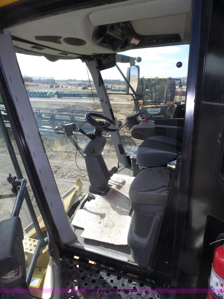 image for item J8913 2013 Lexion Claas 740TT RWA combine