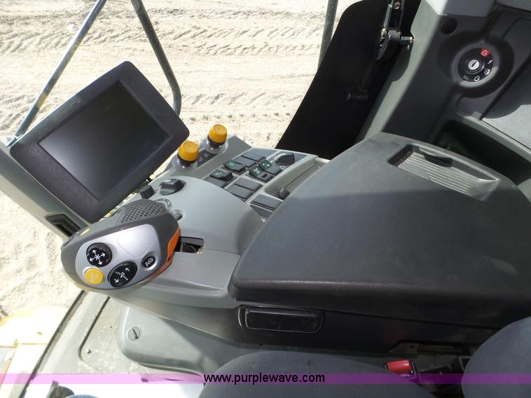 image for item J8913 2013 Lexion Claas 740TT RWA combine