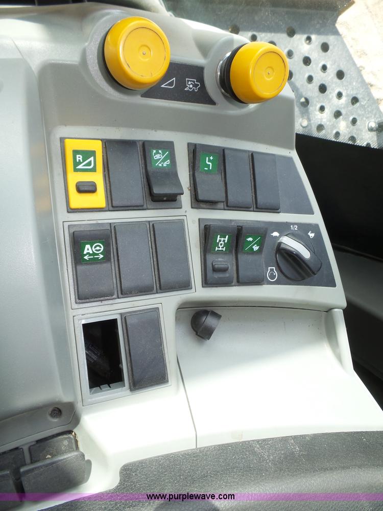 image for item J8913 2013 Lexion Claas 740TT RWA combine