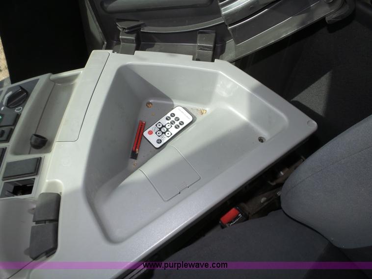 image for item J8913 2013 Lexion Claas 740TT RWA combine