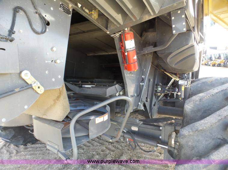 image for item J8913 2013 Lexion Claas 740TT RWA combine