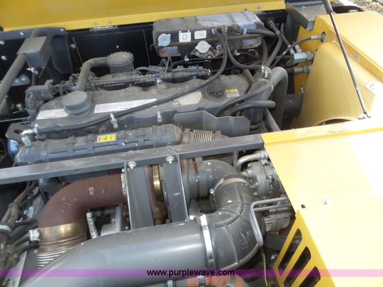 image for item J8913 2013 Lexion Claas 740TT RWA combine