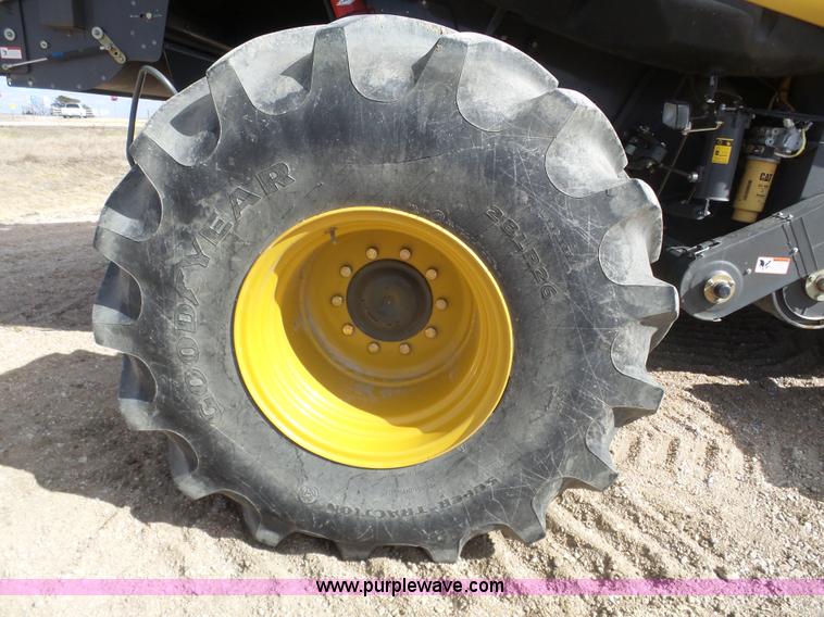 image for item J8913 2013 Lexion Claas 740TT RWA combine