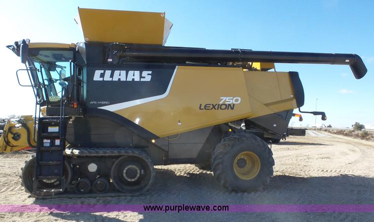 image for item J8914 2013 Lexion Claas 750TT RWA combine