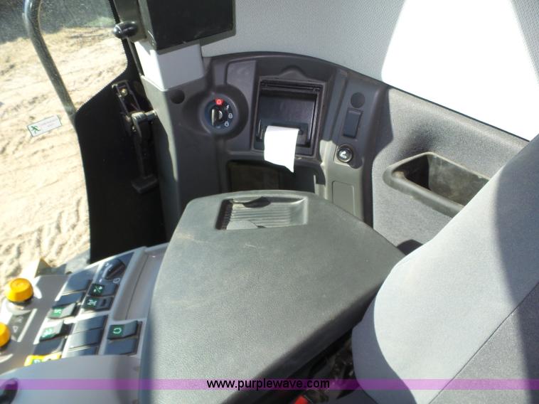 image for item J8914 2013 Lexion Claas 750TT RWA combine