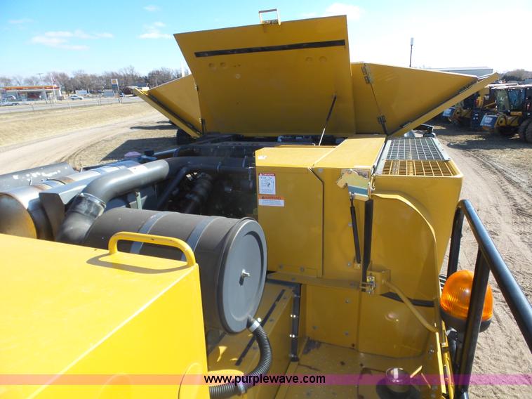 image for item J8914 2013 Lexion Claas 750TT RWA combine