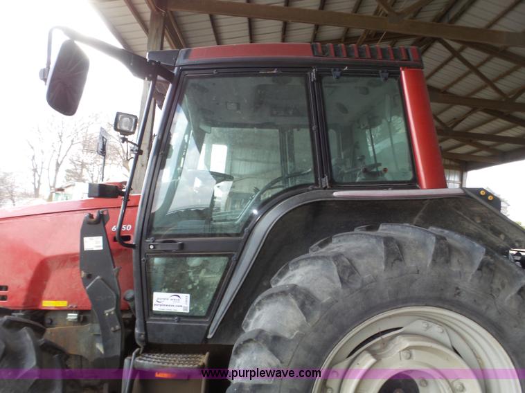 image for item J8919 2002 Valtra 6550 MFWD bidirectional tractor