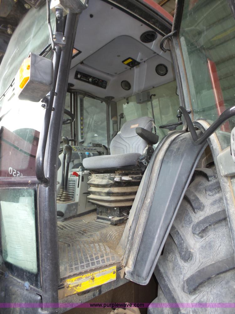 image for item J8919 2002 Valtra 6550 MFWD bidirectional tractor